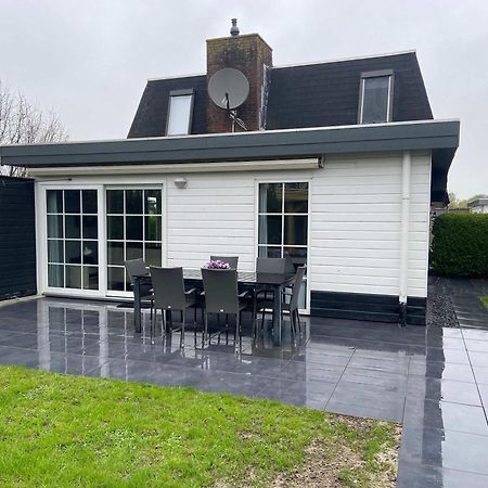 Stijlvol vakantiehuis bij de duinen van Breskens - Zeester 86 Buitenkant foto